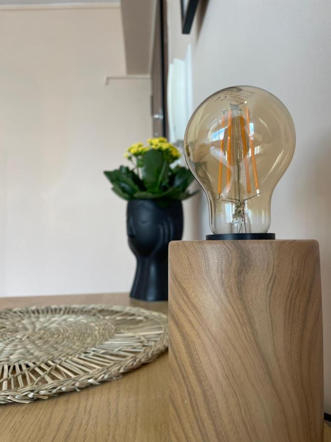 Cozy Apartment In Heart Athens Near Metro Fix 100M Kültér fotó